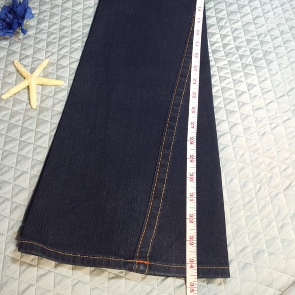 TRUE RELIGION JOEY JEANS Size 27 - Picture 3 of 8